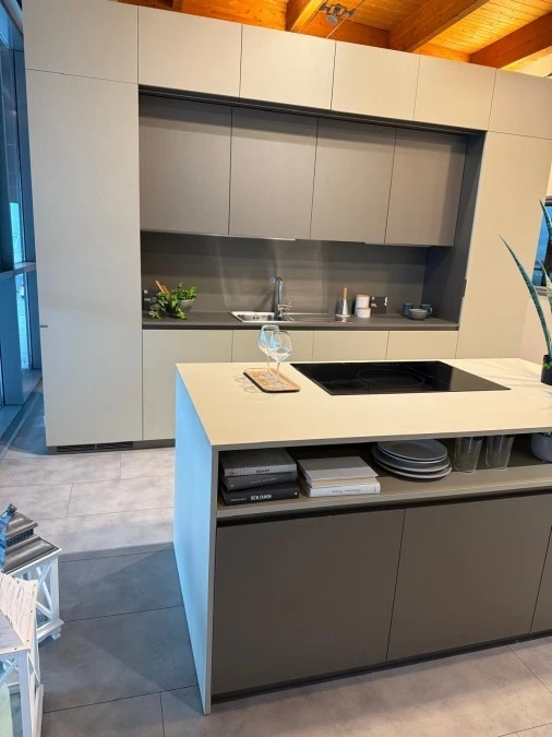 Cucina con Isola Scavolini MIRA