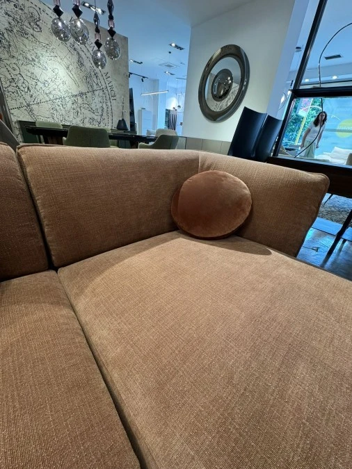 Divano Chaise-longue Saba Italia vela piping
