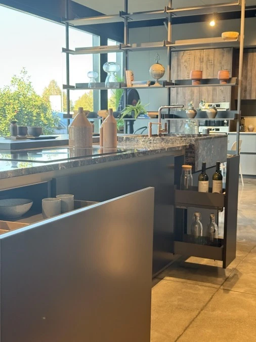 Cucina con Isola Arredo3 Time top Emperador