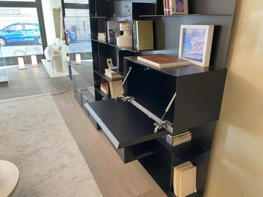 Piccola libreria MD House Avenue Library