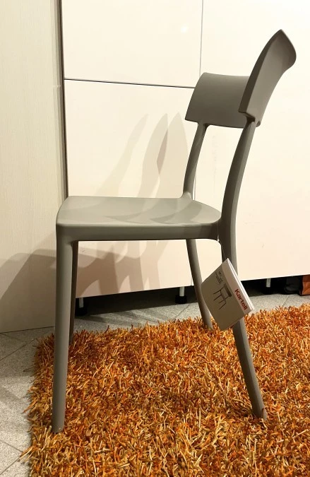 Sedia con braccioli Kartell Catwalk mat