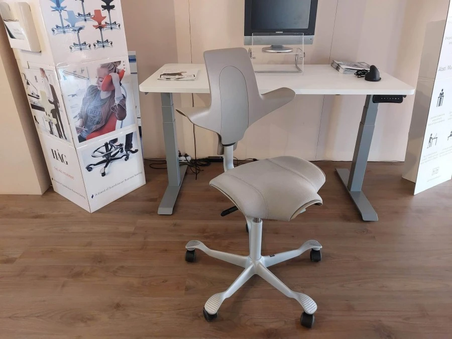 Sedia ufficio Hag Capisco Puls 8020