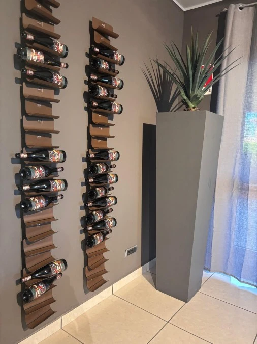 Complementi utili e pratici Opinion Ciatti Ptolomeo Vino Wall