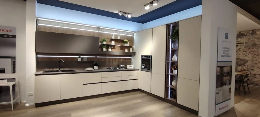 Cucina angolare Veneta Cucine Start time j soft