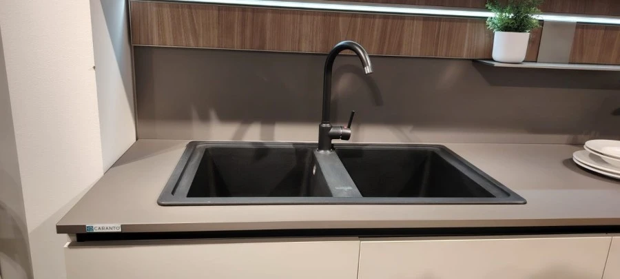 Cucina angolare Veneta Cucine Start time j soft