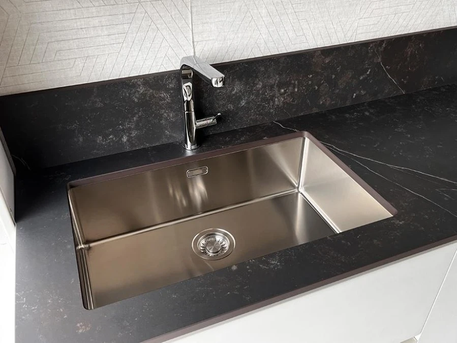 Cucina con Isola Stosa Cucine Infinity Diagonal