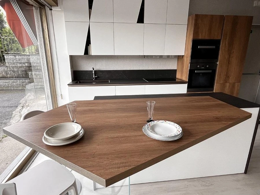 Cucina con Isola Stosa Cucine Infinity Diagonal