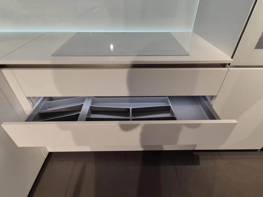 Cucina con penisola Aran cucine Lab 13 Plana Bianco
