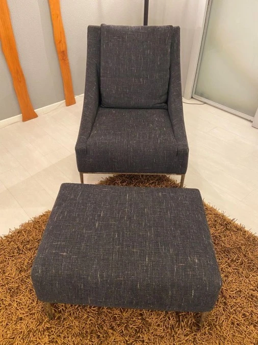 Poltrona con pouf B&B Italia Jean
