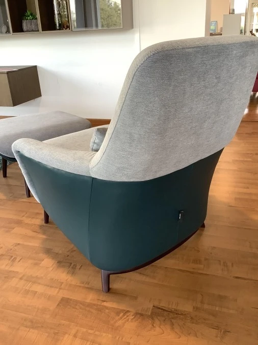 Poltrona con pouf Casa Divani Delia