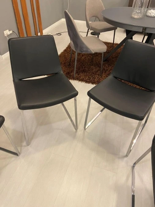 Sedia senza braccioli B&B Italia Metropolitan