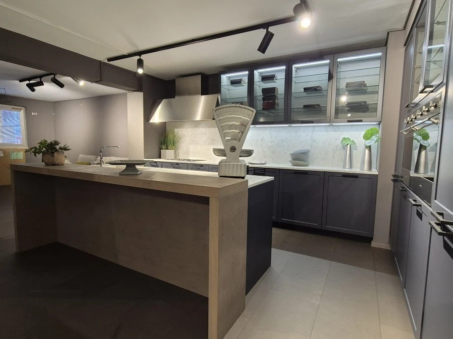 Cucina con Isola Aran cucine VITABELLA