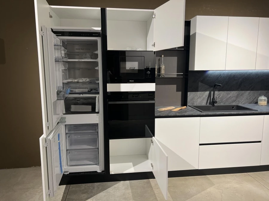 Cucina lineare Mobilturi Pop