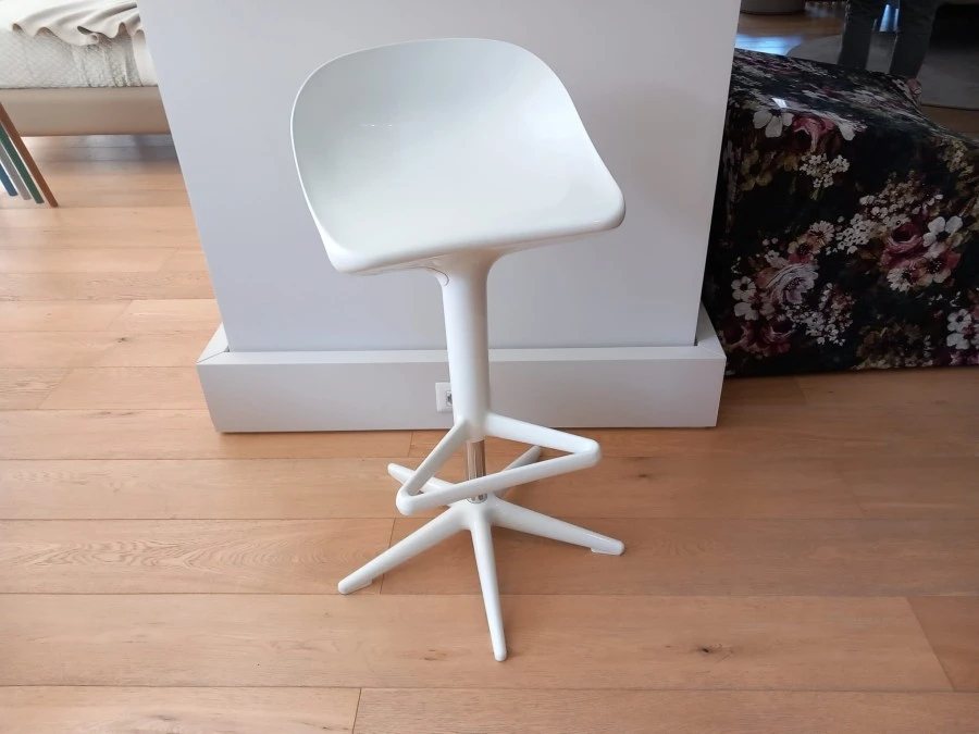 Sgabello Kartell SPOON