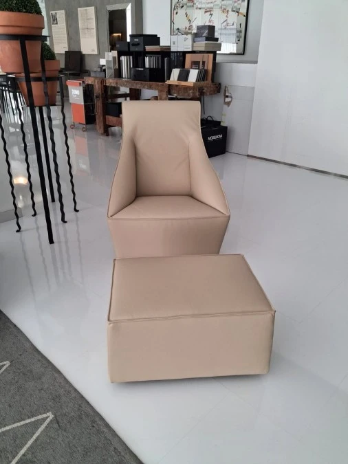 Poltrona con pouf Molteni&C. Doda