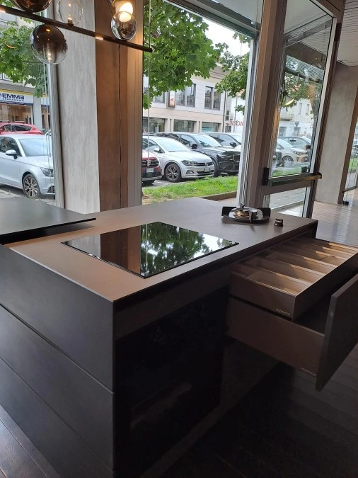 Cucina con Isola Modulnova MH6