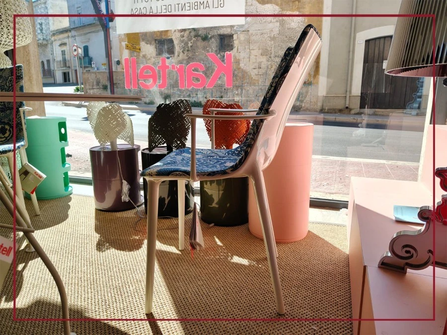 Sedia con braccioli Kartell H.H.H