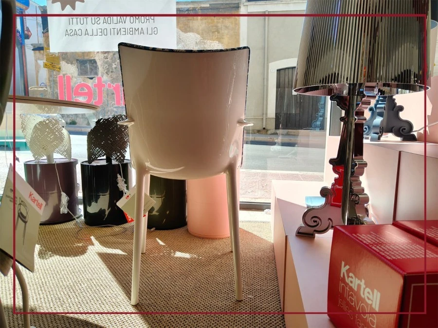 Sedia con braccioli Kartell H.H.H
