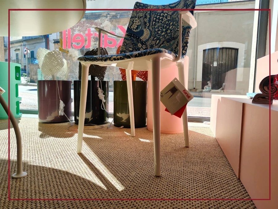 Sedia con braccioli Kartell H.H.H