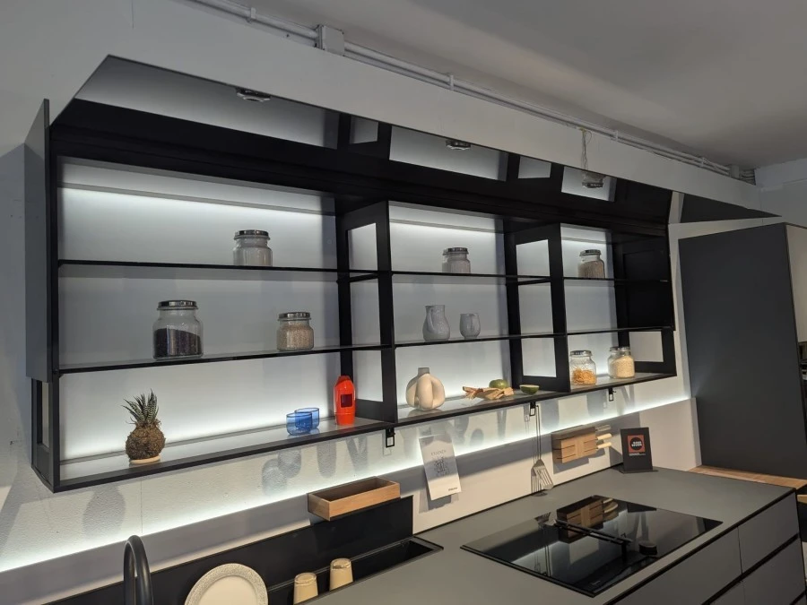 Cucina lineare Valcucine Riciclantica Outline