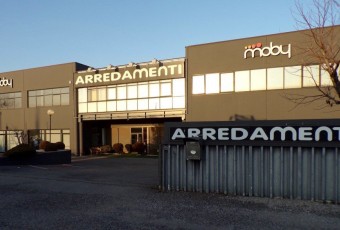 foto negozio Moby Arredamenti