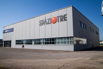 foto negozio Spaziotre Arredamenti srl