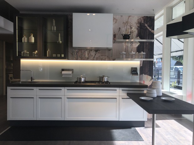 Cucina con penisola Scavolini CARATTERE