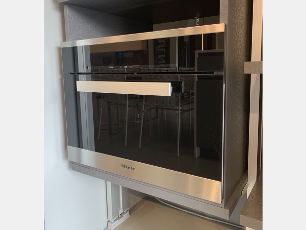 Forno Miele DG 6200