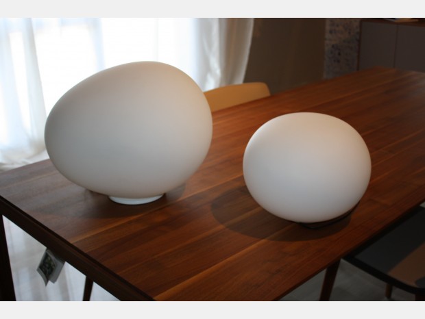 Lampada da tavolo Foscarini Gregg