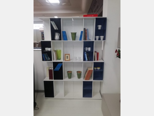 Piccola libreria Calligaris DIVISION