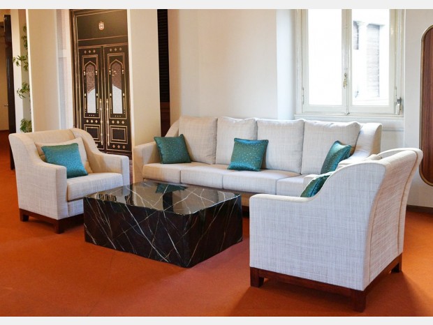 Divano Arnaboldi Interiors DIVANO IMBOTTITO MODELLO 18