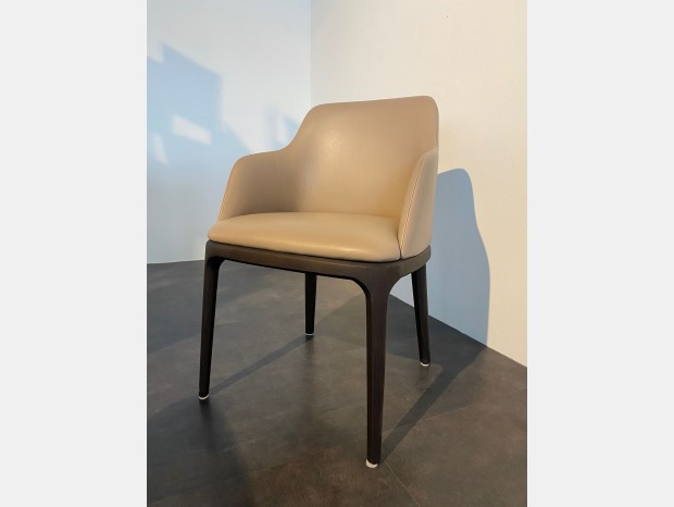 Poltroncina Poliform Grace con bracciolo