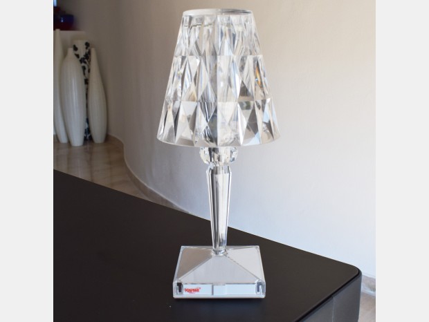 Lampada da tavolo Kartell Battery