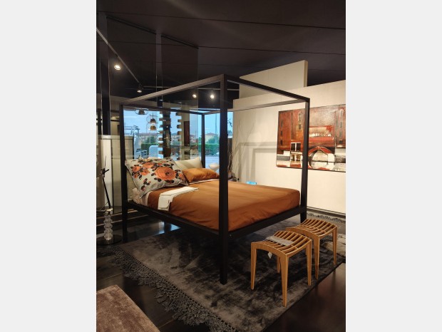 Letto matrimoniale Horm MOHELI