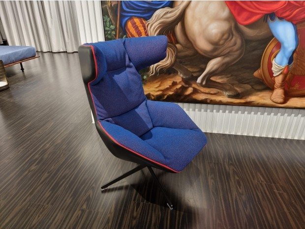 Poltrona Moroso Take a Line for a Walk