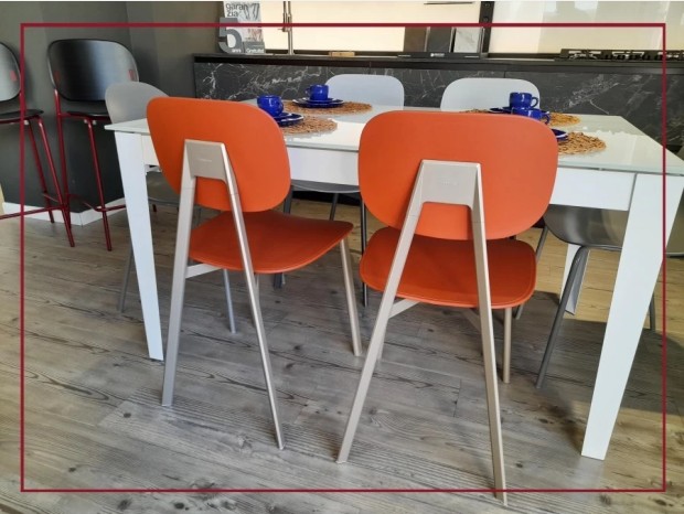 Sedia senza braccioli Pointhouse TATA 1