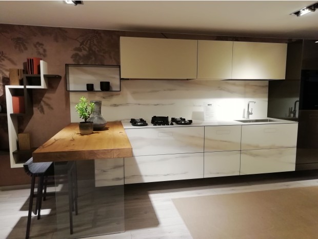 Cucina con penisola Lago 36e8