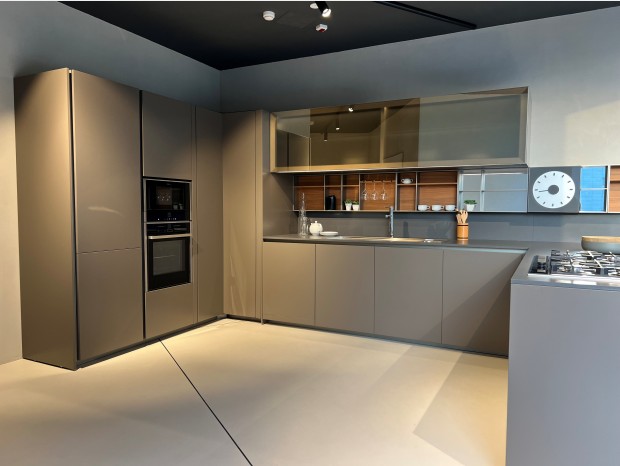 Cucina con penisola Molteni&C - Dada Engineered Hi Line 6