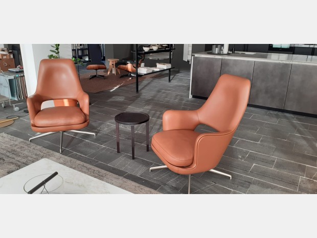 Poltrona Flexform Eliseo base girevole 4 razze