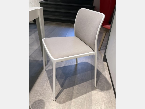 Sedia senza braccioli Kartell Audrey imbottita