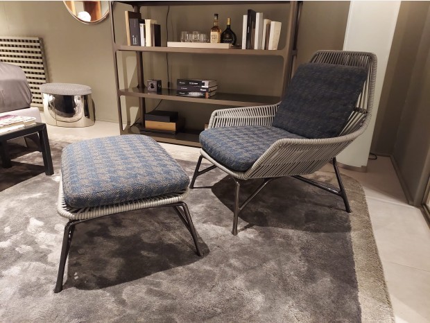 Poltrona con pouf Minotti Prince Cord Indoor