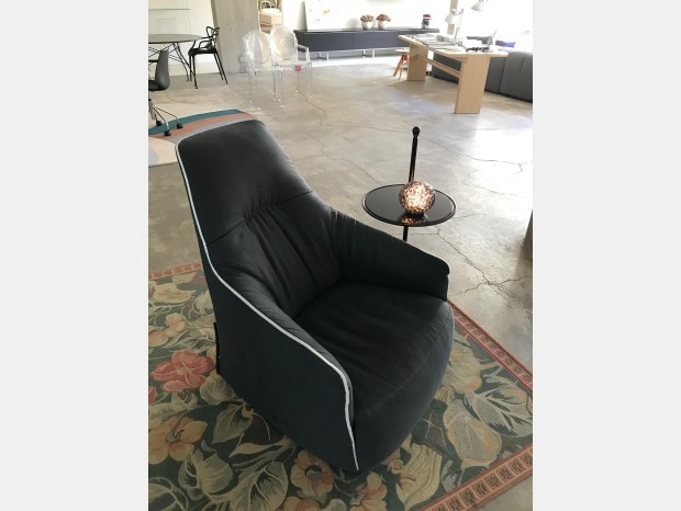 Poltrona Poliform Santa Monica Lounge girevole