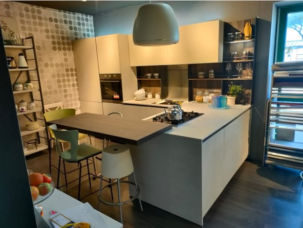 Cucina con penisola Forma 2000 SPACE TREND