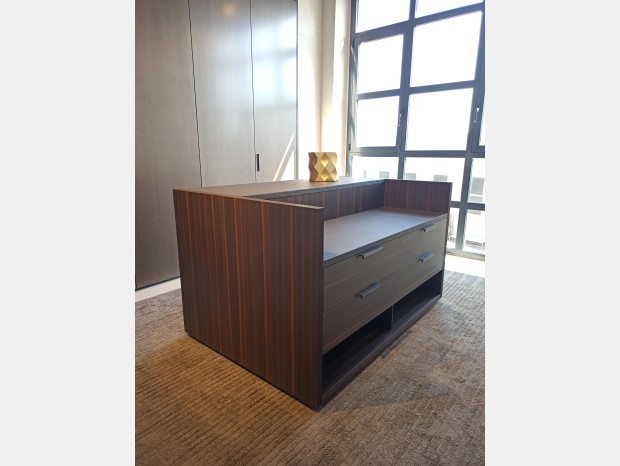 Cassettone Molteni&C. Gliss Master Island