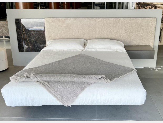 Letto matrimoniale Lago FLUTUA STEEL FREE
