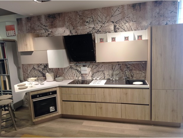 Cucina con penisola Lube Immagina Lux