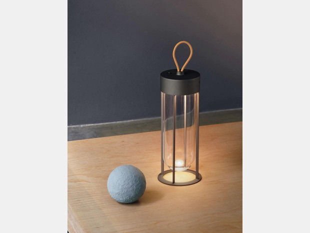 Lampada da tavolo Flos In Vitro Unplugged