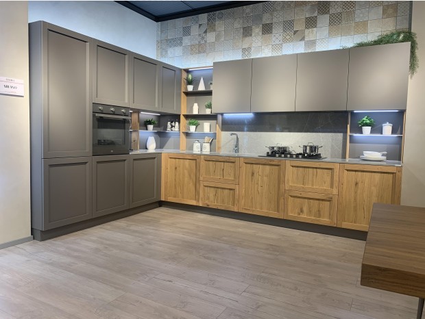 Cucina angolare Veneta Cucine Milano
