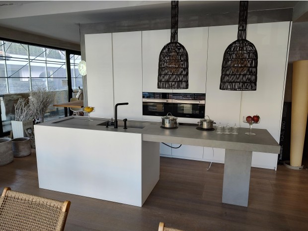 Cucina con Isola Produzione Artigianale Produzione custom
