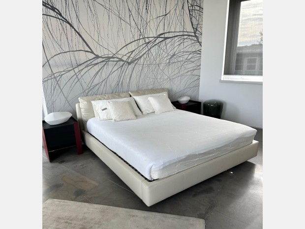 Letto matrimoniale Poltrona Frau MASSIMOSISTEMA BED